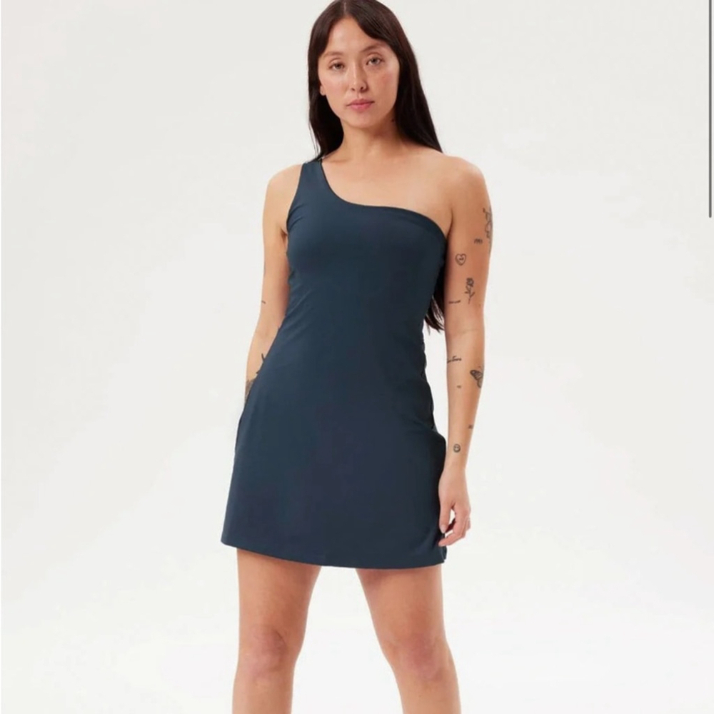 NWT Girlfriend Collective Bianca Dress Midnight